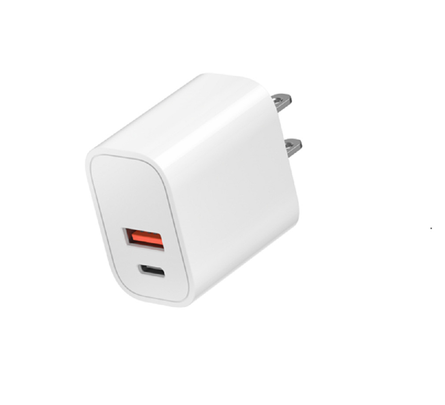 شحن سريع مزدوج الموانئ USB-C + USB-A يدعم بروتوكول الشحن السريع PD / QC 110-240V 50/60Hz العالمي العالمي