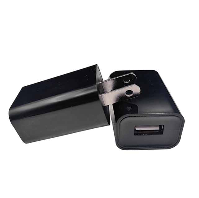 5W شاحن USB الاتحاد الأوروبي 5V1A الخروج أسود / أبيض مربع لون