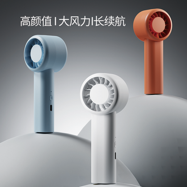 مروحة صغيرة محمولة بقوة 2000 مللي أمبير في الساعة 4 سرعات من النوع C قابلة للشحن ومحمولة مع حبل