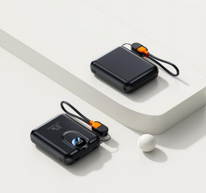 10000mAh 22.5W بنك الطاقة السريع الكابلات المدمجة مربع لون