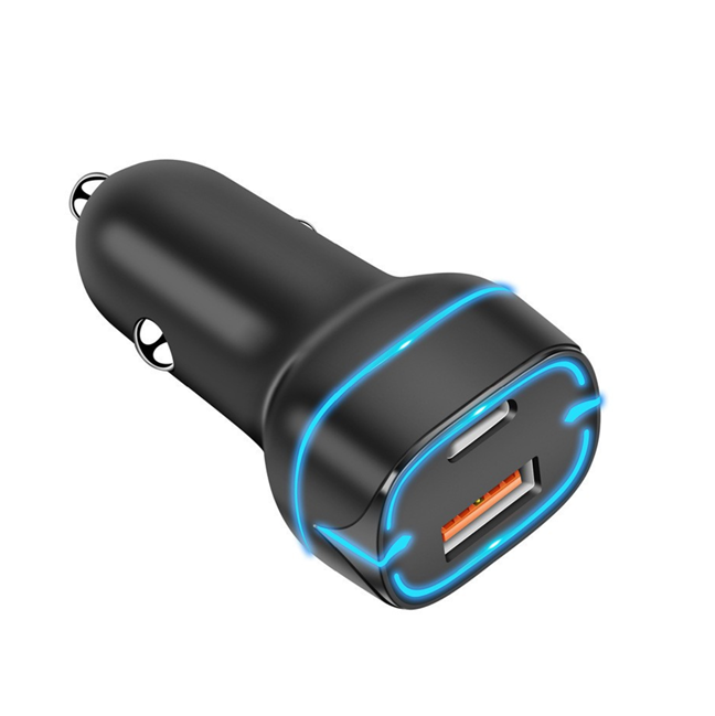 شاحن سيارة بمنفذين 38 واط، خرج حقيقي PD20 واط + QC18 واط، مدخل واسع 12-24 فولت، LED أزرق